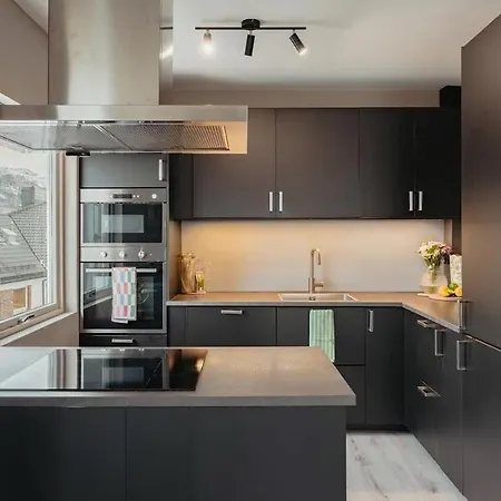 Corner For 6 Guests With A View & Balcony 아파트 베르겐